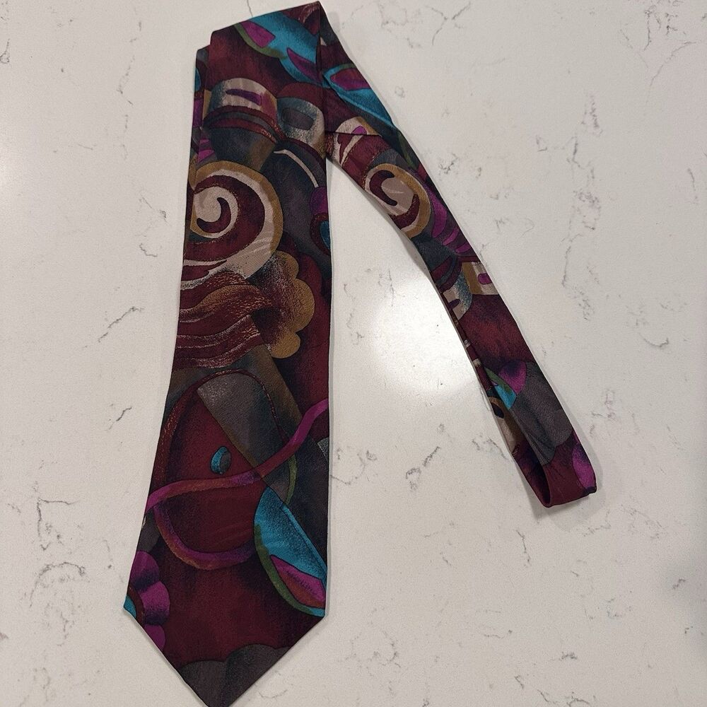 Screenplay Martin Wong Necktie